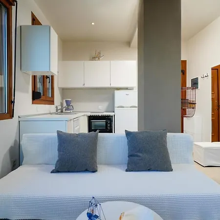 Victoria Suites 公寓式酒店 *