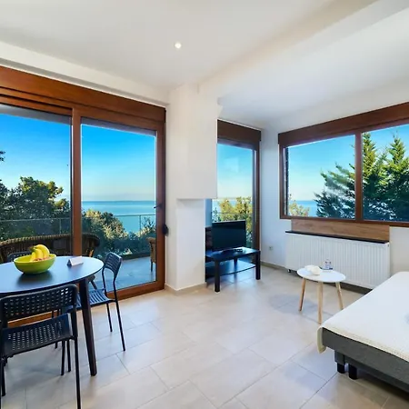 Victoria Suites 公寓式酒店 萨索斯